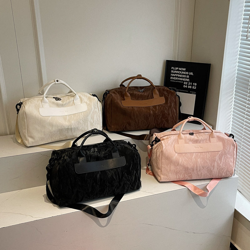 Sporty Travel Bag With Stylish Folding Design Bowlift