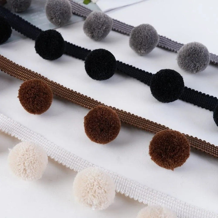 Decorative Pompon Trim Bowlift