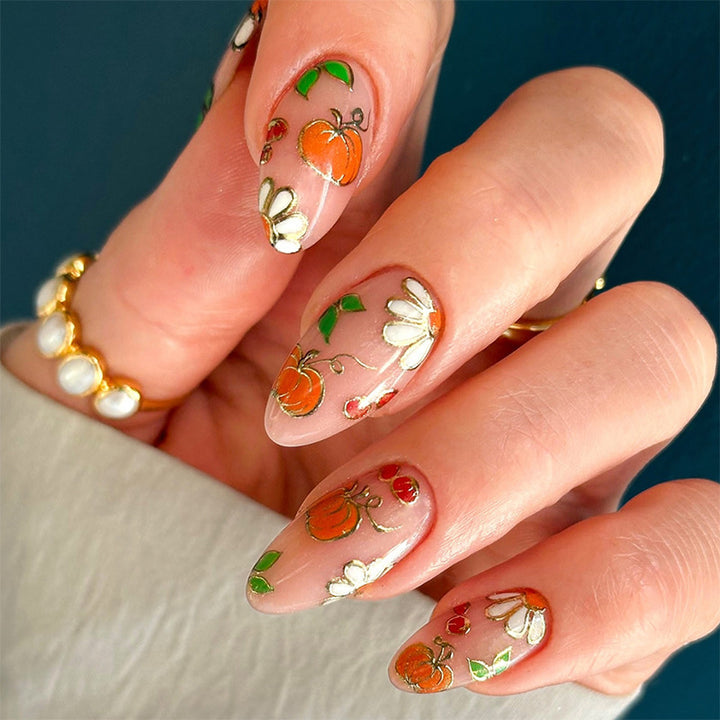 Elegant decorated artificial nail set Bowlift