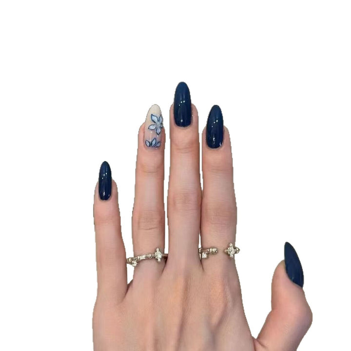 Elegant Floral Design Press-On Nail Art Set Bowlift