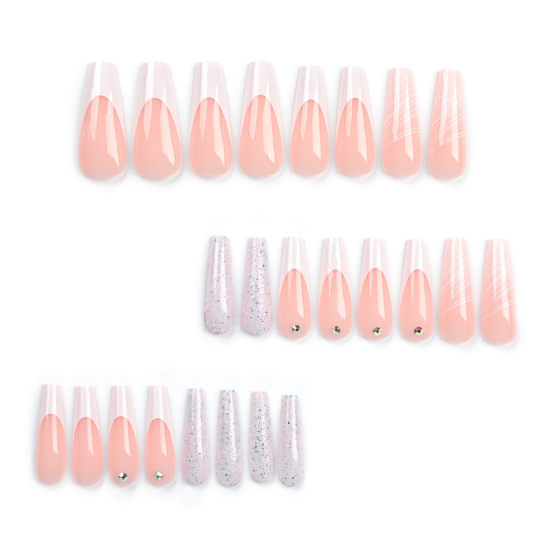 Artificial nail extensions with elegant glitter design Bowlift