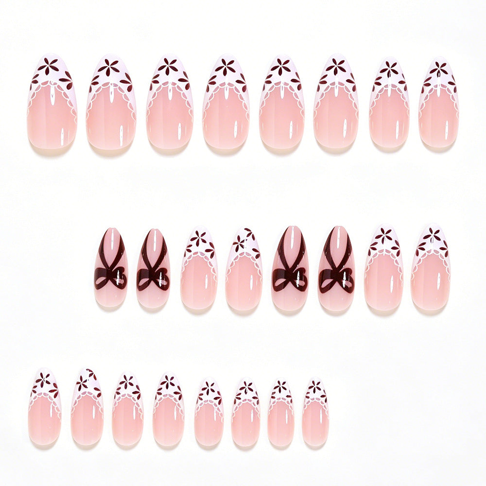 Elegant Floral Accent Press-On Nail Art Bowlift