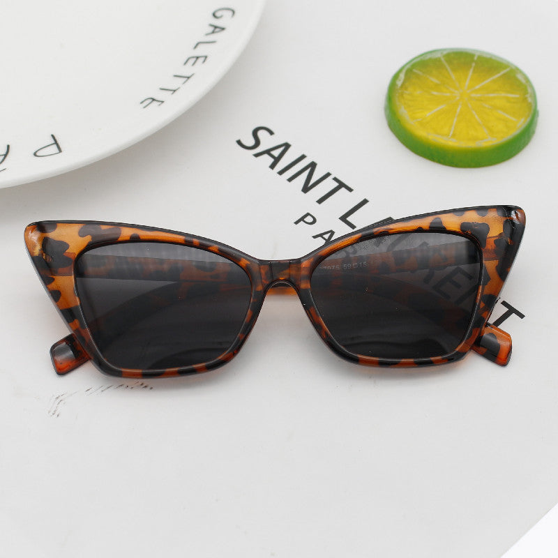 Women's Fashion Cat-Eye Sunglasses with High-Quality Frame Structure Bowlift