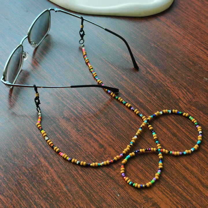 Fashionable glasses holder chain with artistic design Bowlift
