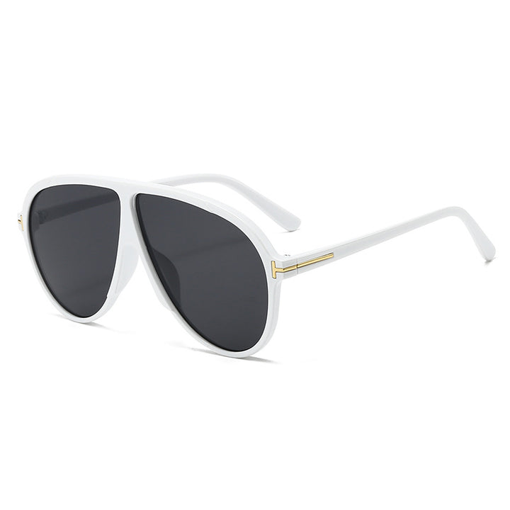 Women's large sunglasses with modern design and protective lenses Bowlift