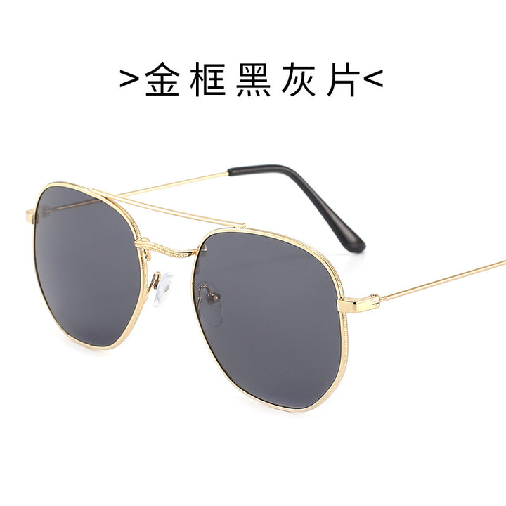 Ladies sunglasses with oval frame and protective gradient lens Bowlift