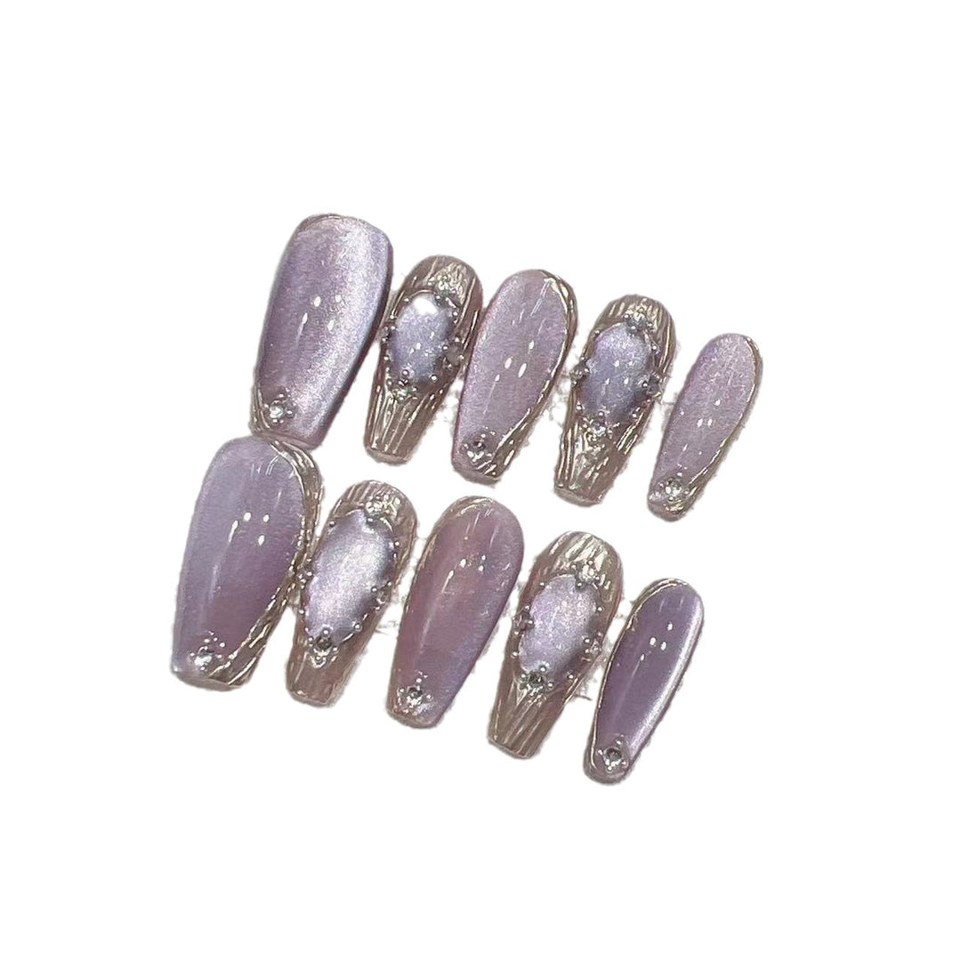 Elegant Press-On Nail Set with Artistic Metallic Design Bowlift
