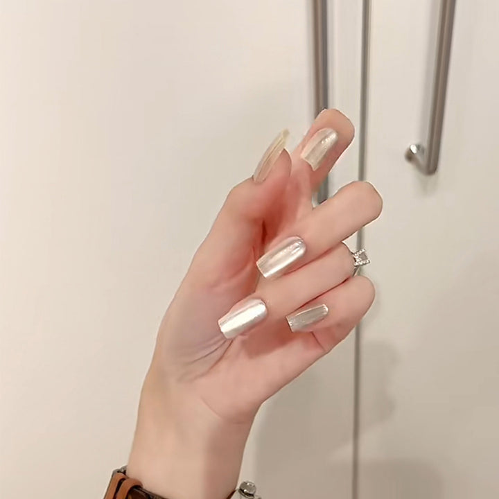 Elegant Sculpted Press-On Nails Bowlift