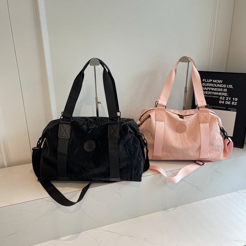 Soft-Touch Travel Duffle Bag Bowlift