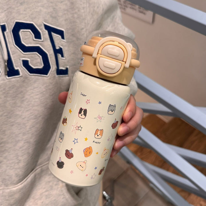 Ladies funny drinking bottle with secure closure system Bowlift