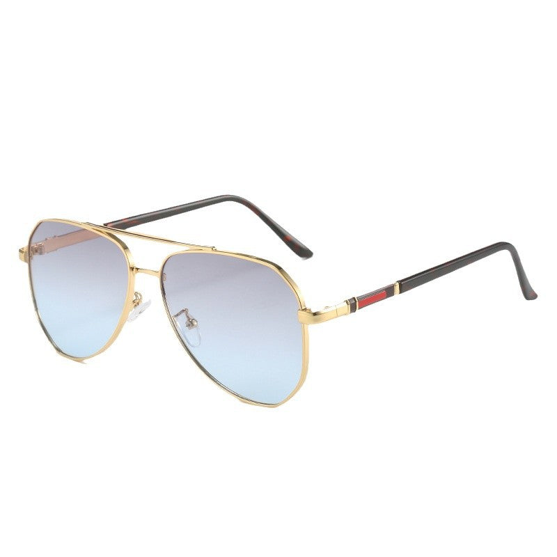 Women's designer sunglasses with oval frame and luxurious accents Bowlift