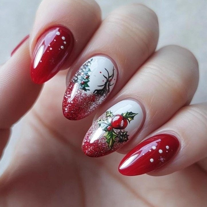 Festive artificial nails in Christmas design Bowlift
