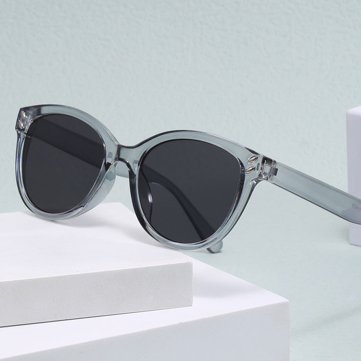 Ladies fashionable designer sunglasses with unique glamour frame Bowlift