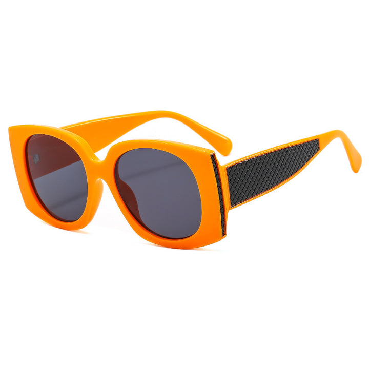 Ladies fashionable sunglasses in a high-tech design with flexible temples Bowlift