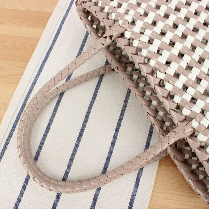 Beach and shopping bag made of high-quality woven material Bowlift