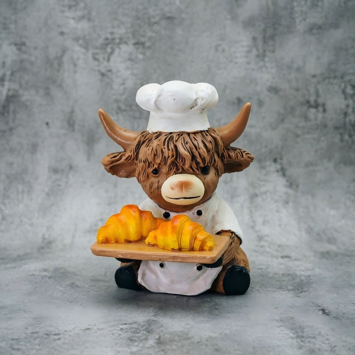Decorative Highland Cattle Figure in Chef Outfit Bowlift