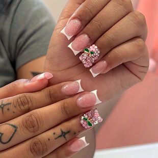 Artistic Press-On Nail Extensions Bowlift 1787913821