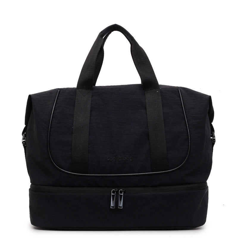 Sporty Travel Bag With Innovative Storage Bowlift