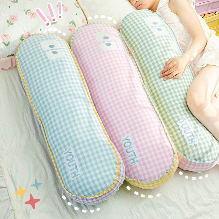 Cushion roll with playful design Bowlift