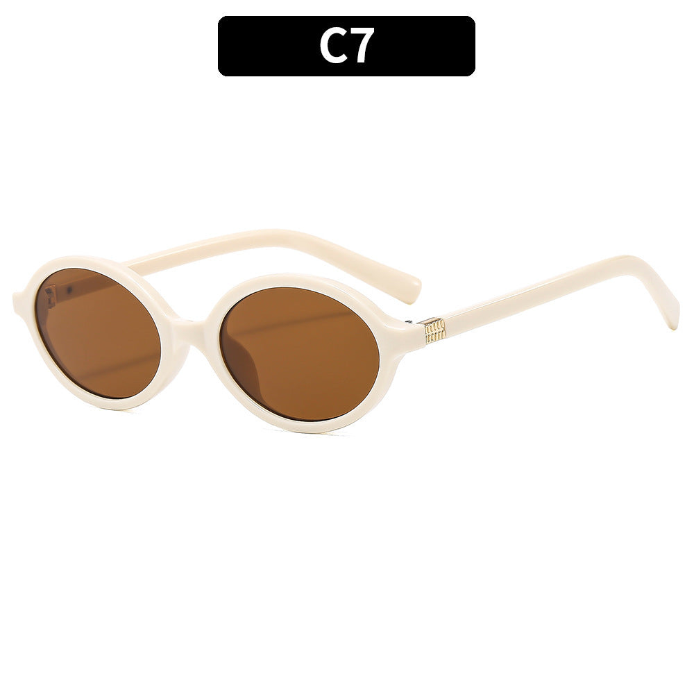 Elegant Vintage-Inspired Round Sunglasses Bowlift