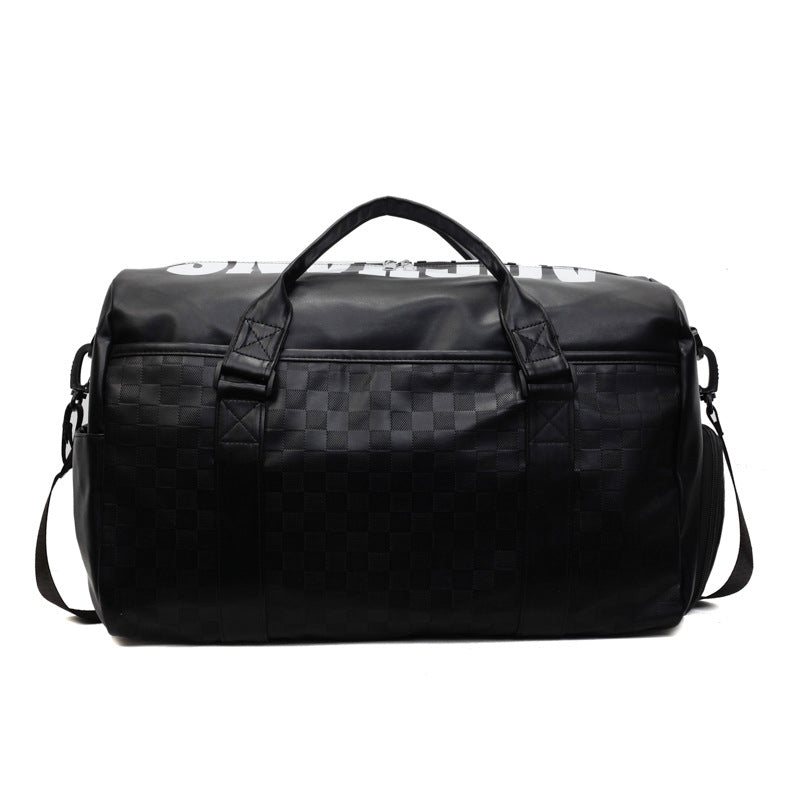 Sporty Travel Bag With Reinforced Bottom Bowlift