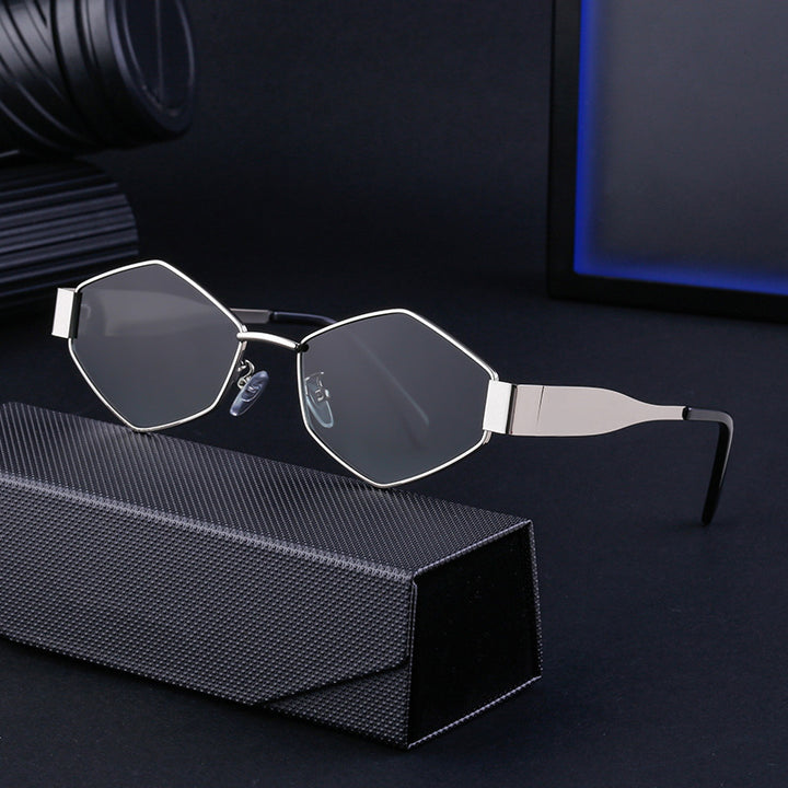 Women's geometric sunglasses with modern frame Bowlift