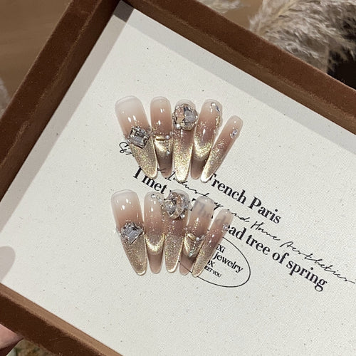 Glamorous Press-On Nail Art Set Bowlift