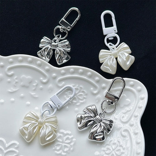 Elegant bow pendant Bowlift