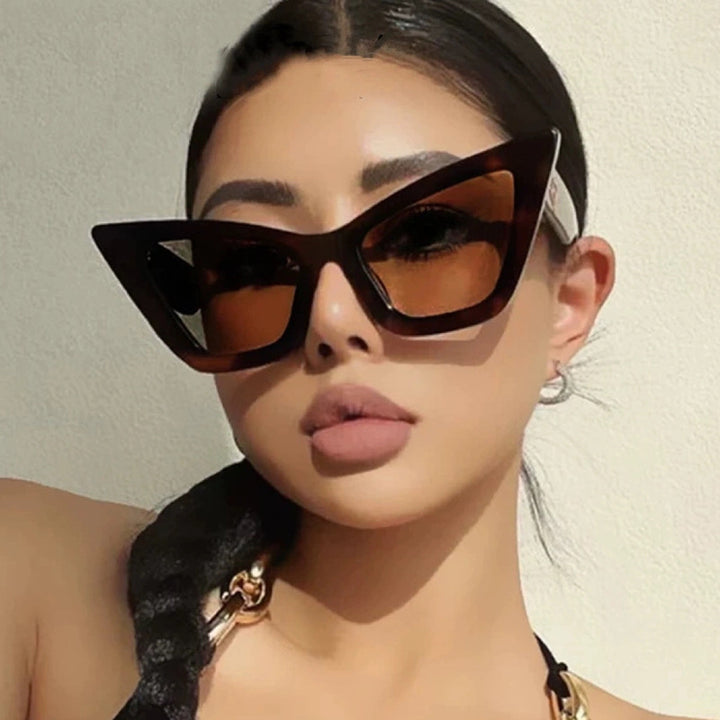 Women's Cat-Eye Sunglasses with Unique Wave Frame Bowlift