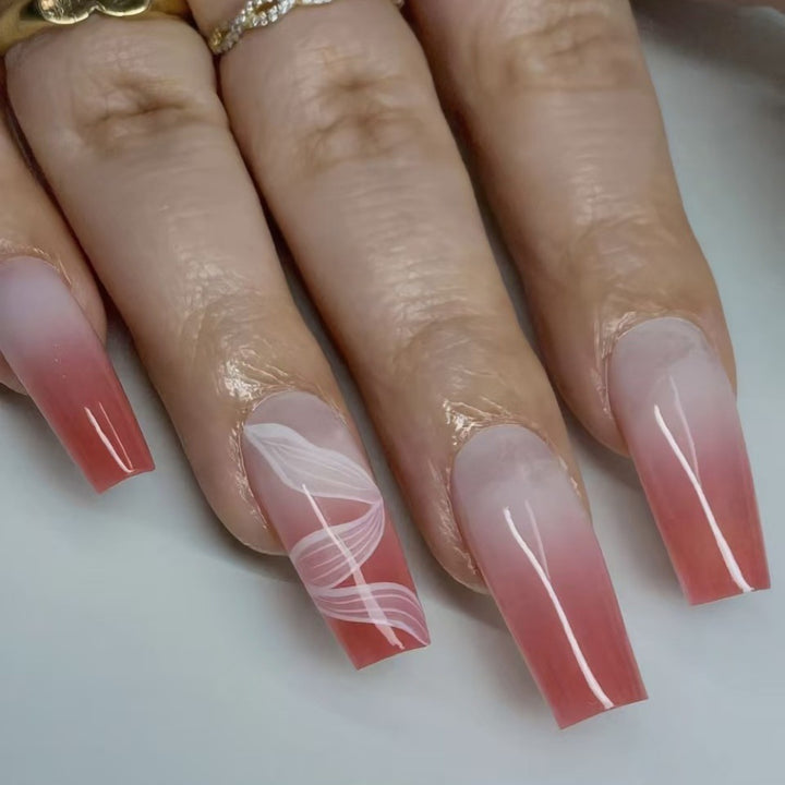 Artificial nails with elegant ombre and marble effects Bowlift