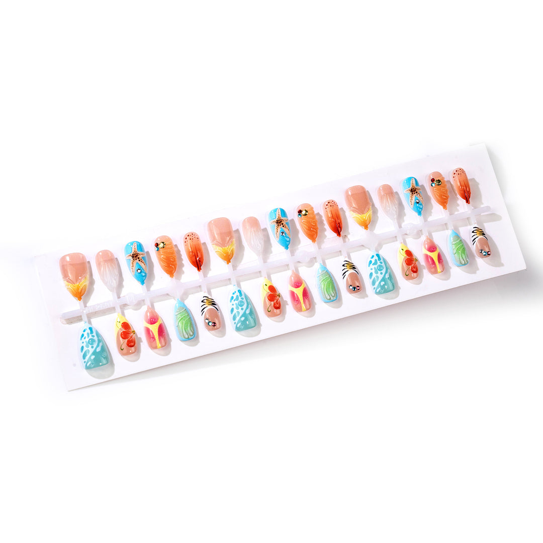 Artistic Beach-Themed Press-On Nail Set Bowlift