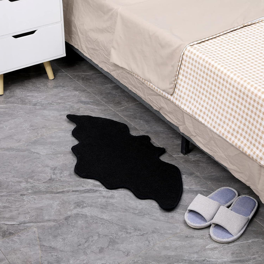 Ghost-Themed Plush Bath Mat Bowlift