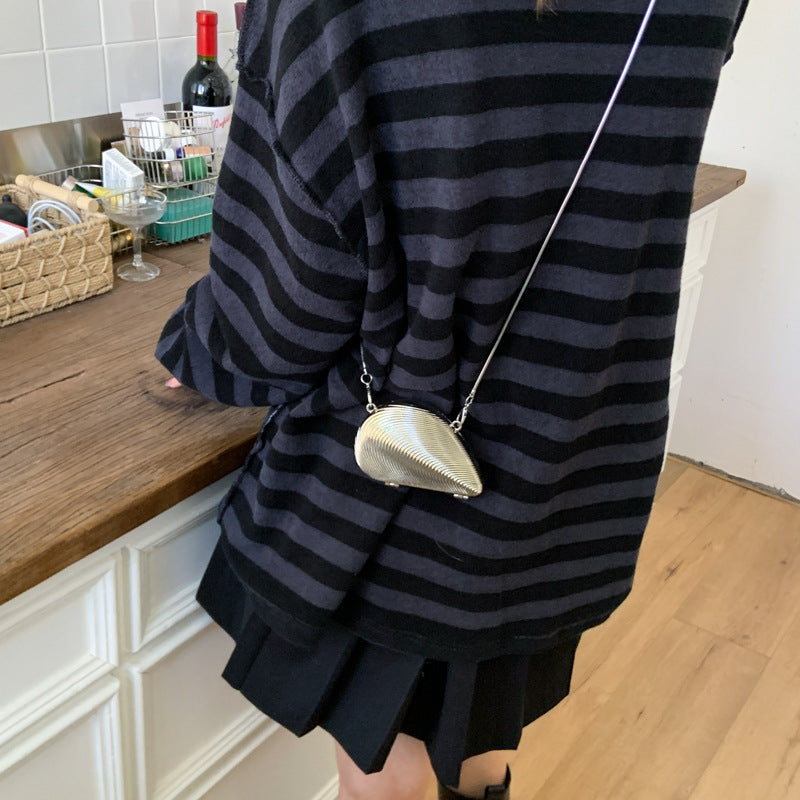 Shell-Shaped Crossbody Bag Bowlift