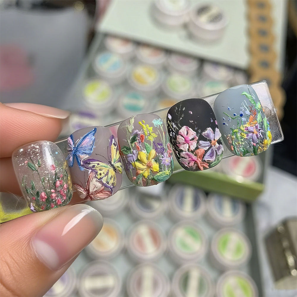 Elegant Nail Art with Black-White Contrast Bowlift