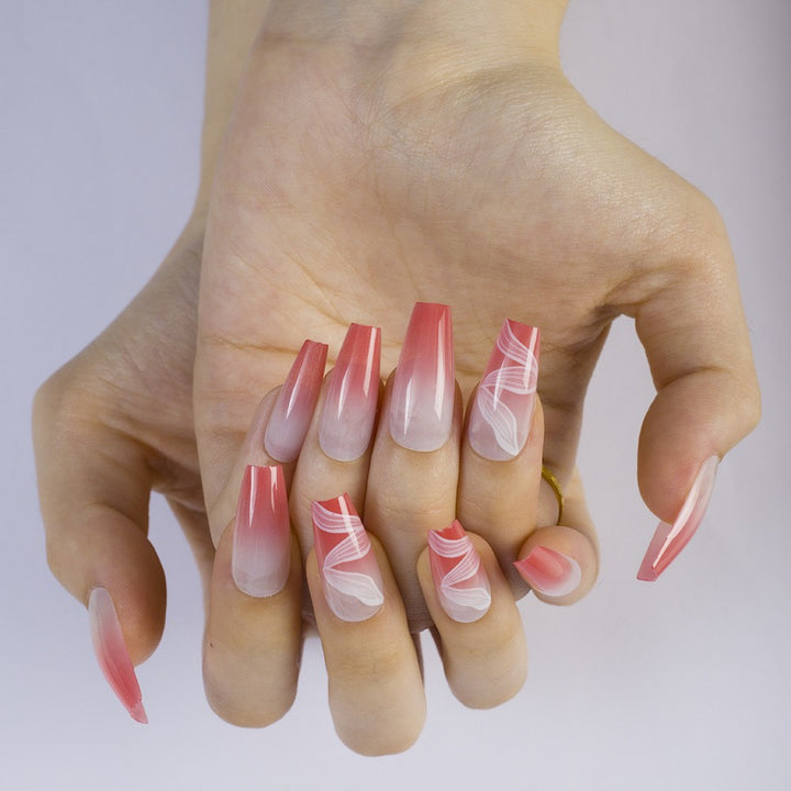 High-gloss artificial nails with rose effect Bowlift