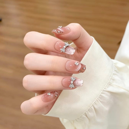Decorative Rhinestone Bow Press-On Nail Set Bowlift