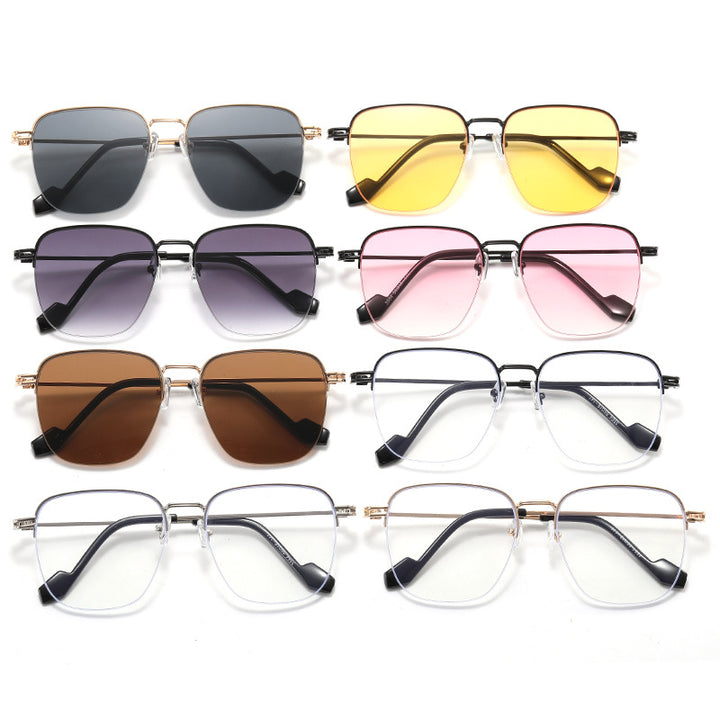Women Designer Glasses with Square Frame and Glossy Metal Structure Bowlift