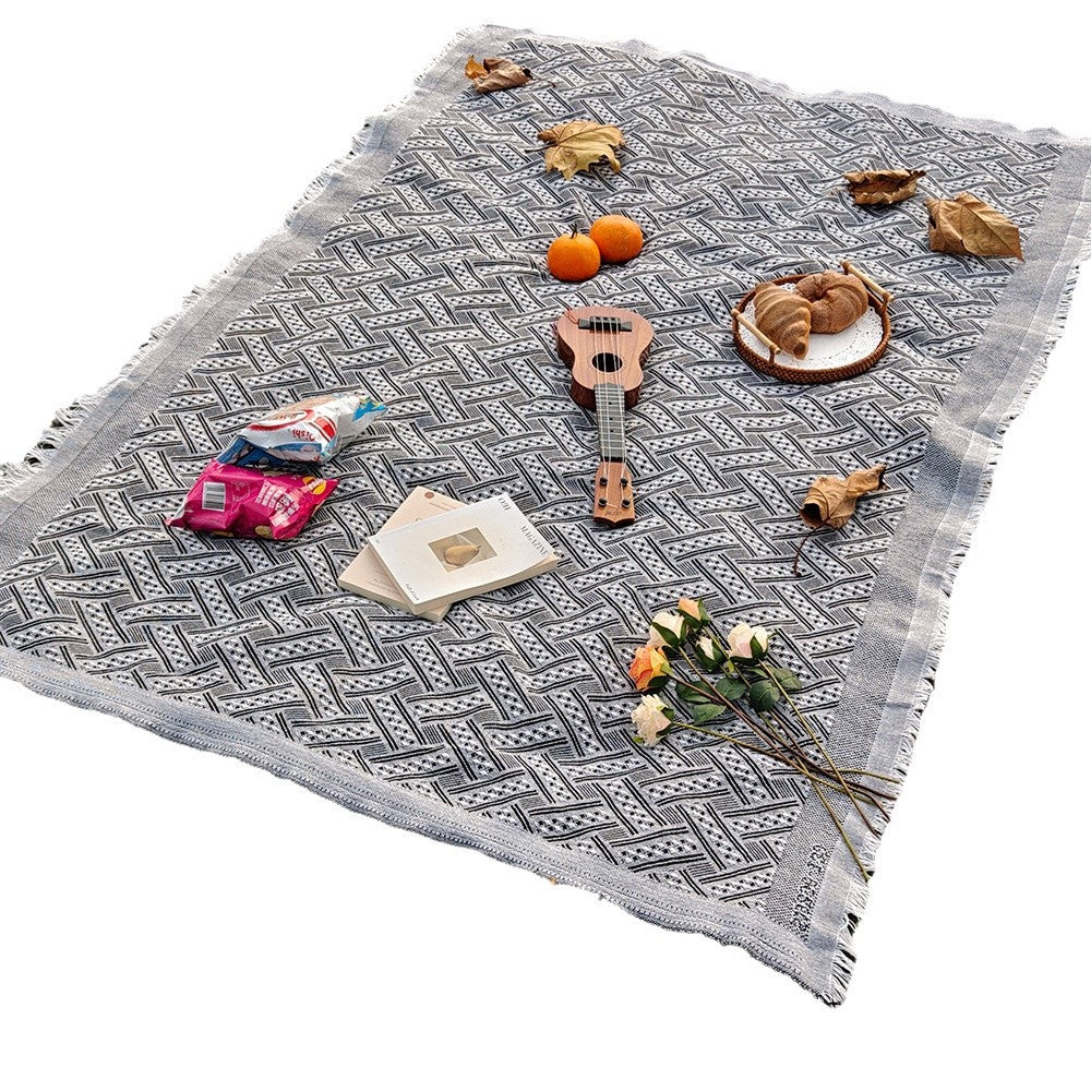 Cozy Outdoor Picnic Blanket