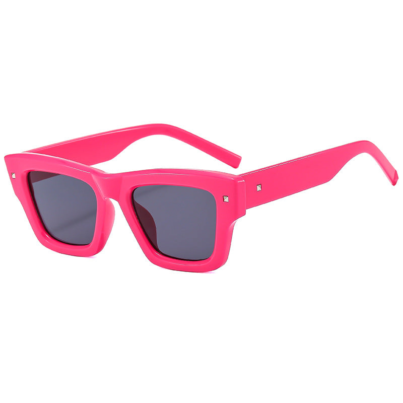 Women's Fashion Sunglasses in Trendy Geometric Design Bowlift