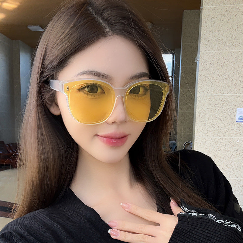 Women's Sport Sunglasses with Polarized Lenses and Flexible Frame Bowlift