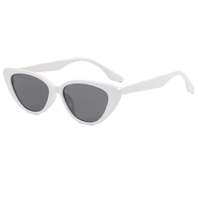 Women's Cat-Eye Sunglasses with Modern Frame Bowlift