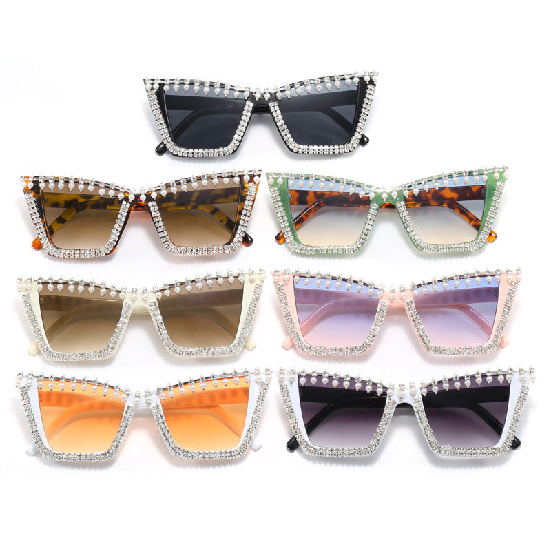 Ladies Glamorous Designer Sunglasses with Sparkling Frame Bowlift