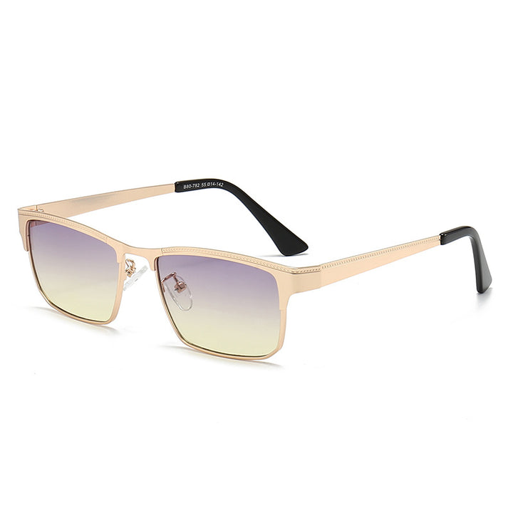 Women’s square sunglasses with a stylish frame and optimal UV protection Bowlift