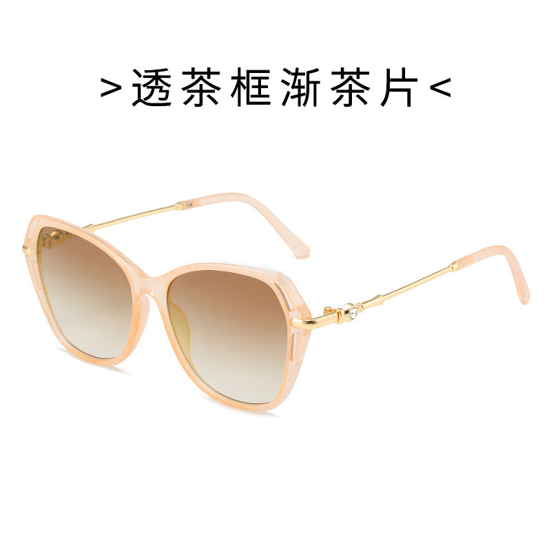 Women's fashionable Cat-Eye sunglasses with elegant metal frame Bowlift