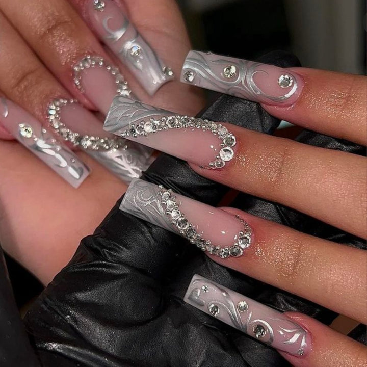 Artificial nails with elegant 3D pattern and radiant rhinestone decorations Bowlift