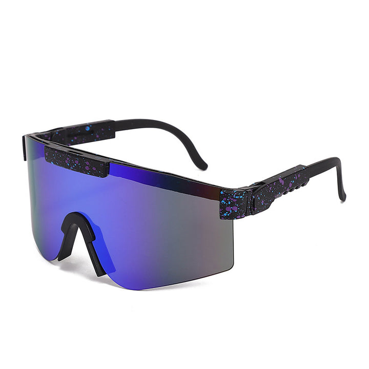 Women's Sporty Statement Sunglasses in Modern Design Bowlift