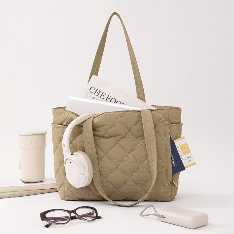 Quilted Handbag Bowlift