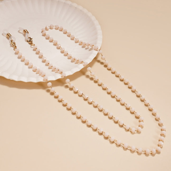 Elegant Beaded Eyewear Chain Bowlift