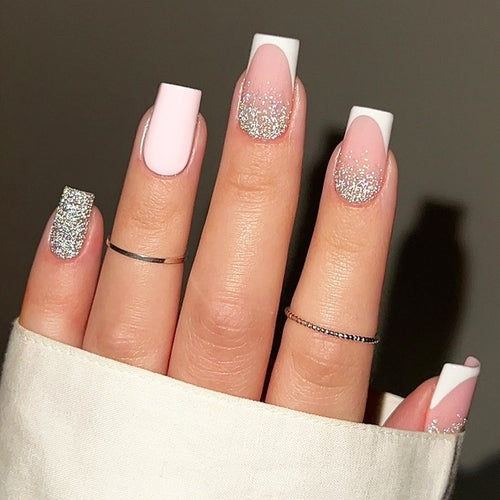 Elegant Press-On Nail Set with Glittering Tips Bowlift