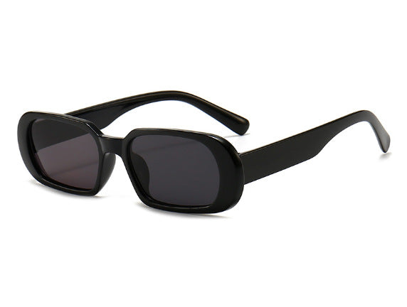 Women Fashion Sunglasses with Robust and Timeless Design Bowlift